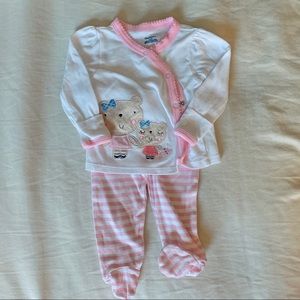 Gerber outfit with shirt mittens